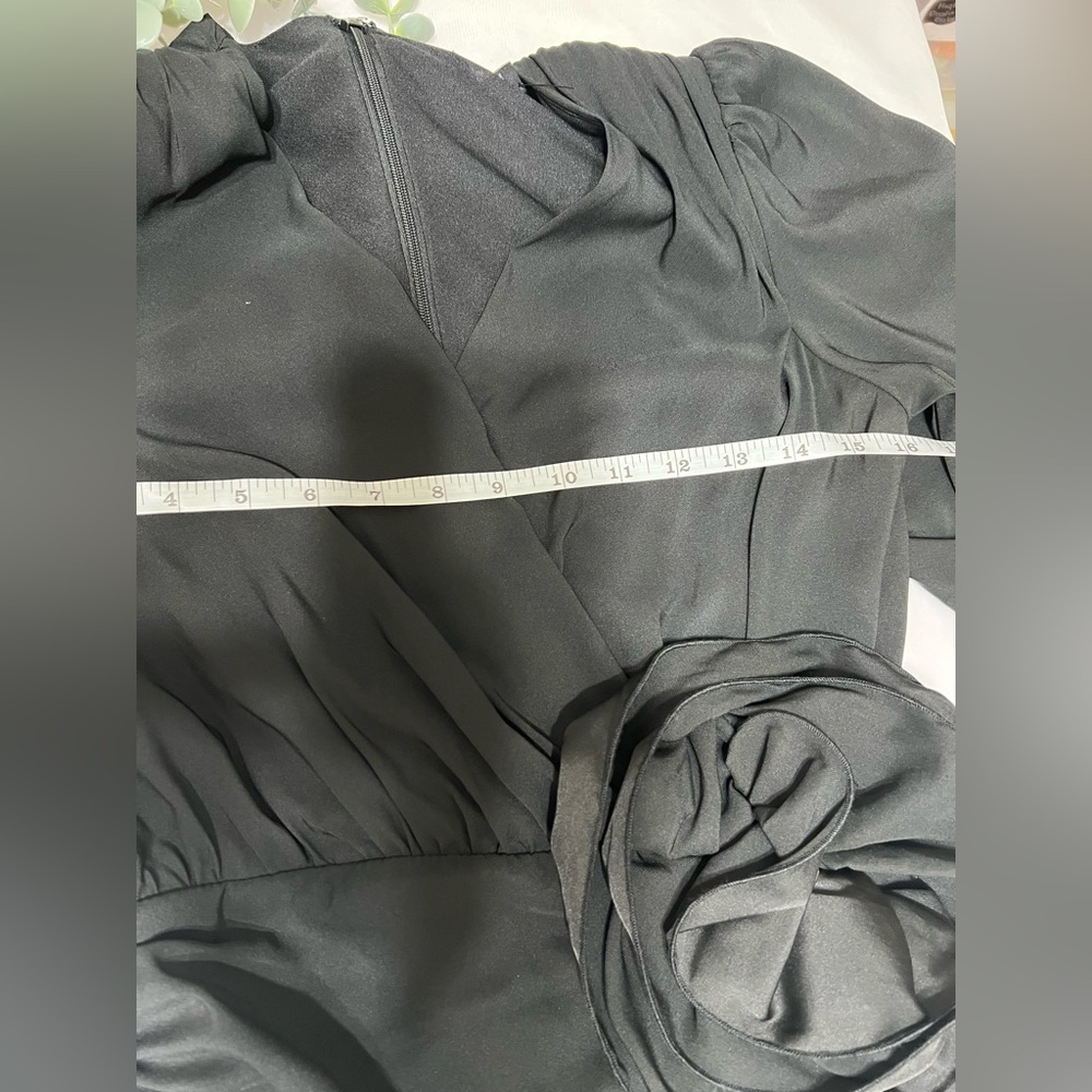Express Black Ruched Rose Mini Dress Size Extra Small Color - Picture 6 of 6
